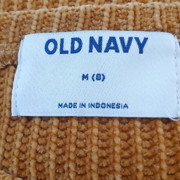 Old Navy Gold Sweater. M(8) - Picture 3 of 4